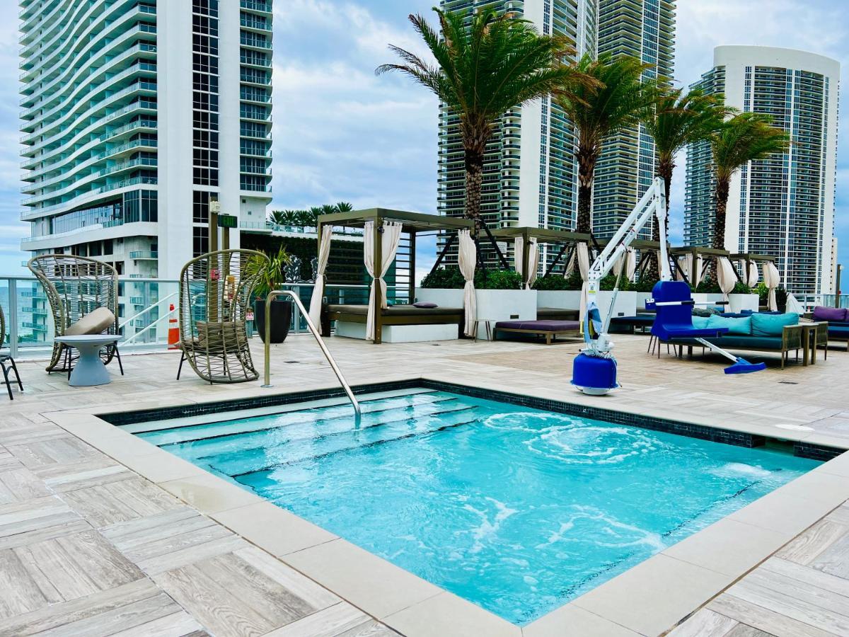 Hyde Beach House - Luxury 2-Bedroom - Gorgeous View - Resort Amenities - Rooftop Pool - Hot Tub - Tennis Court - Minutes To The Ocean Hollywood Ngoại thất bức ảnh